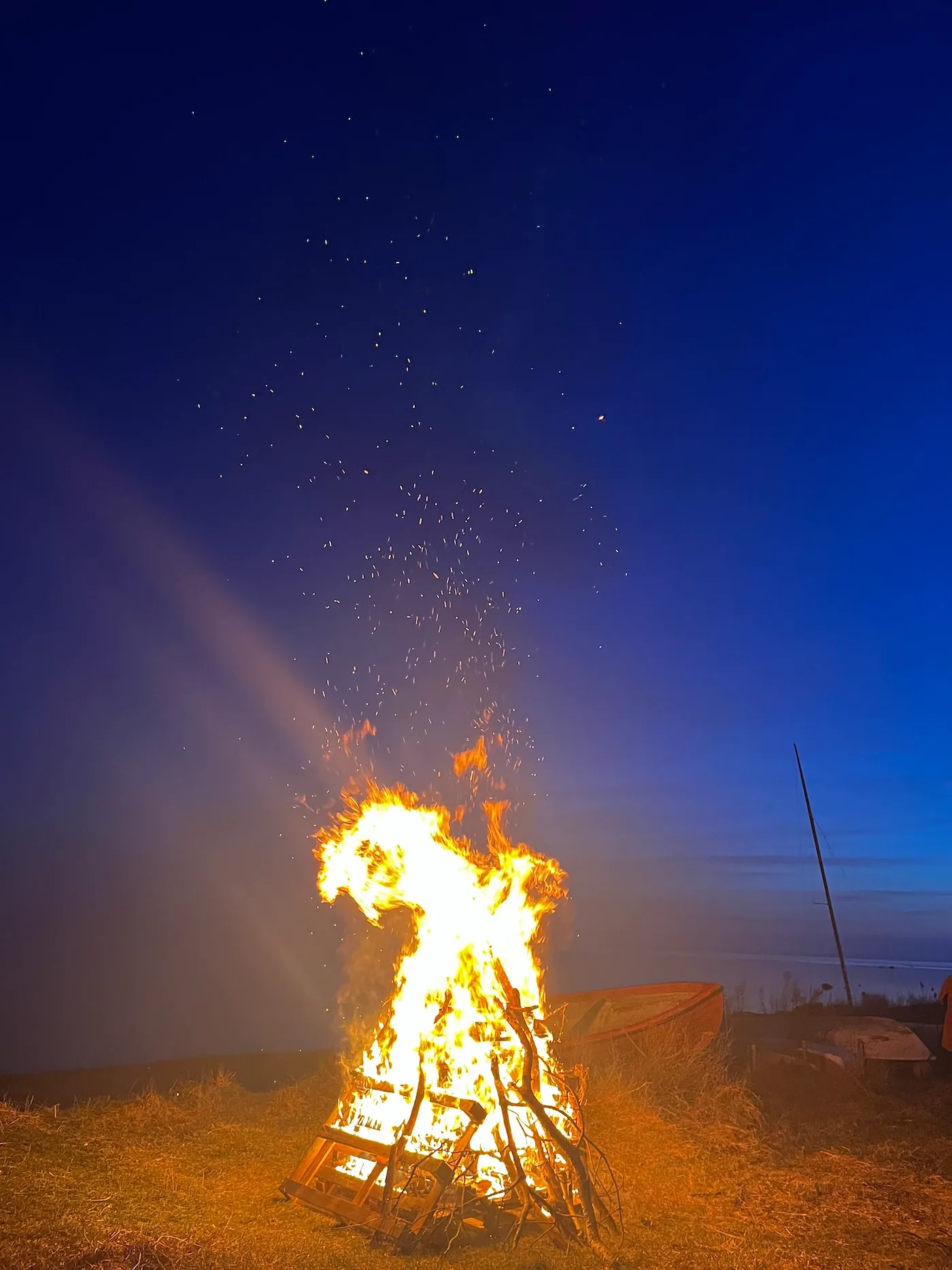 Lys i mørket ved Færgelejet i Sølager 